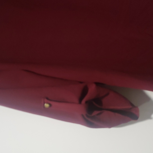 Top - Picture 5 of 8